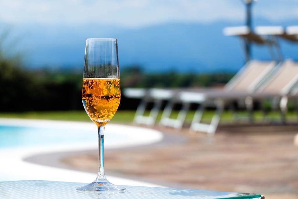 Sweet Life Bed & Breakfast Peschiera del Garda Exterior photo