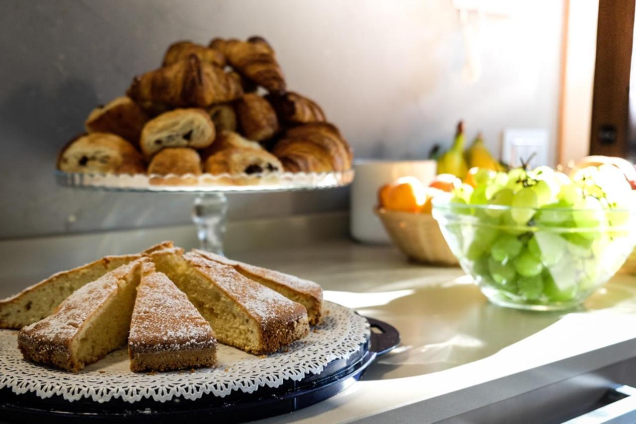 Sweet Life Bed & Breakfast Peschiera del Garda Exterior photo